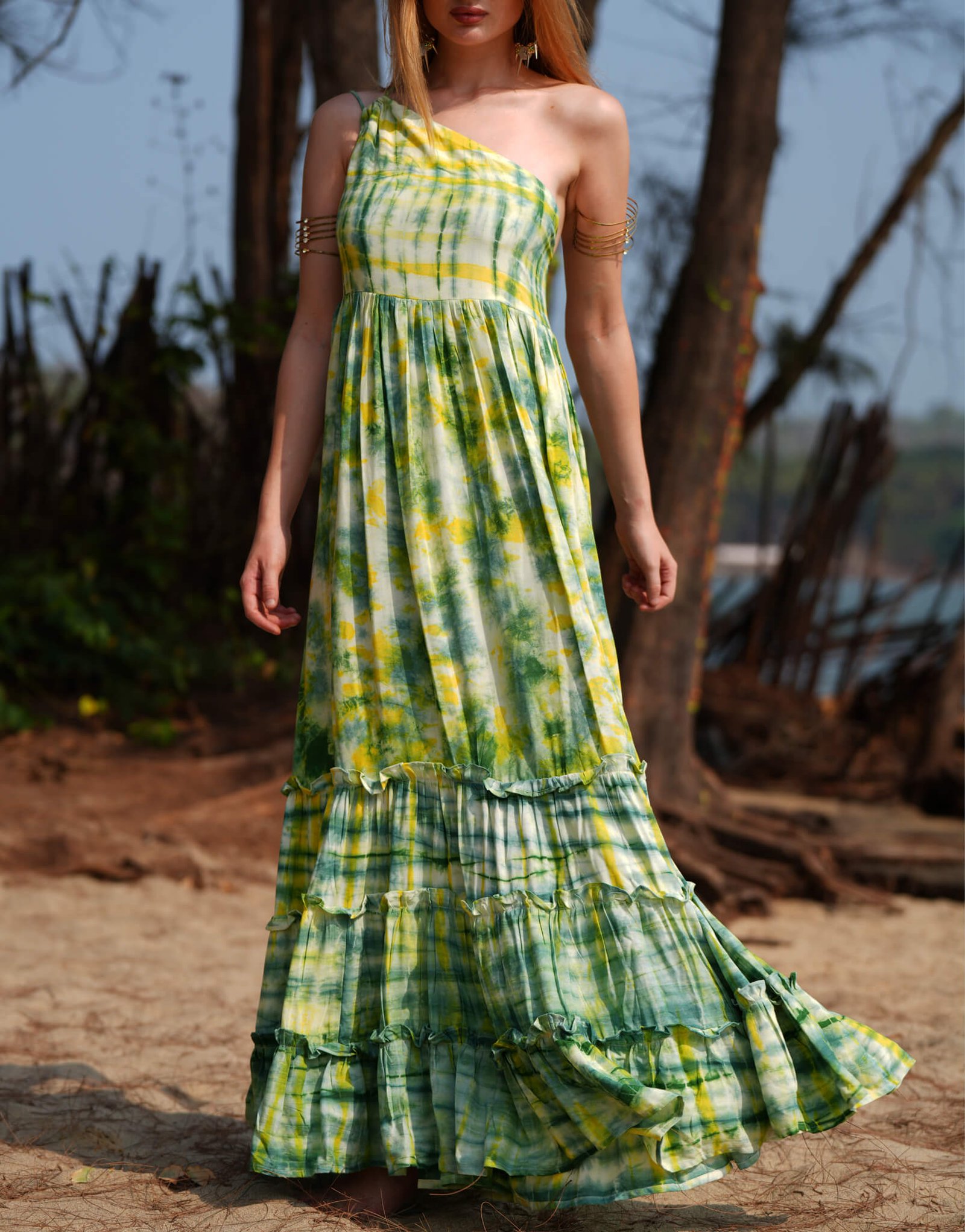 Padma A006